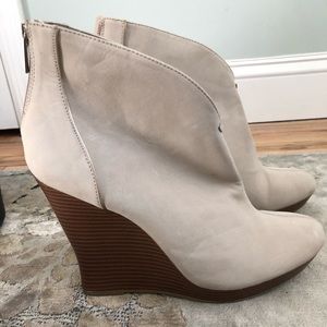 New Jennifer Lopez JLo Ankle Platform Ankle Boots